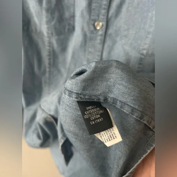 Banana Republic denim shirt - Picture 4 of 9